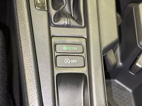 Certified 2025 Honda Accord SE image 28