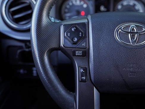 Used 2019 Toyota Tacoma TRD Off-Road w/ Technology Package image 26