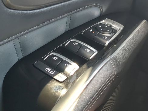 Used 2025 Kia Sorento SX Prestige image 11