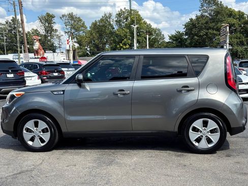 Used 2016 Kia Soul w/ Convenience Package FWD image 5
