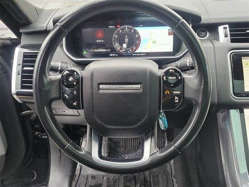 Used 2018 Land Rover Range Rover Sport HSE image 27