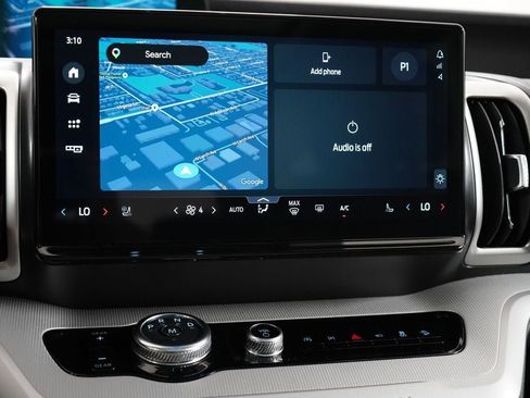 Certified 2025 Ford Expedition Active AWD/4WD image 19