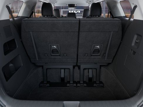 New 2026 Kia Carnival FWD image 19