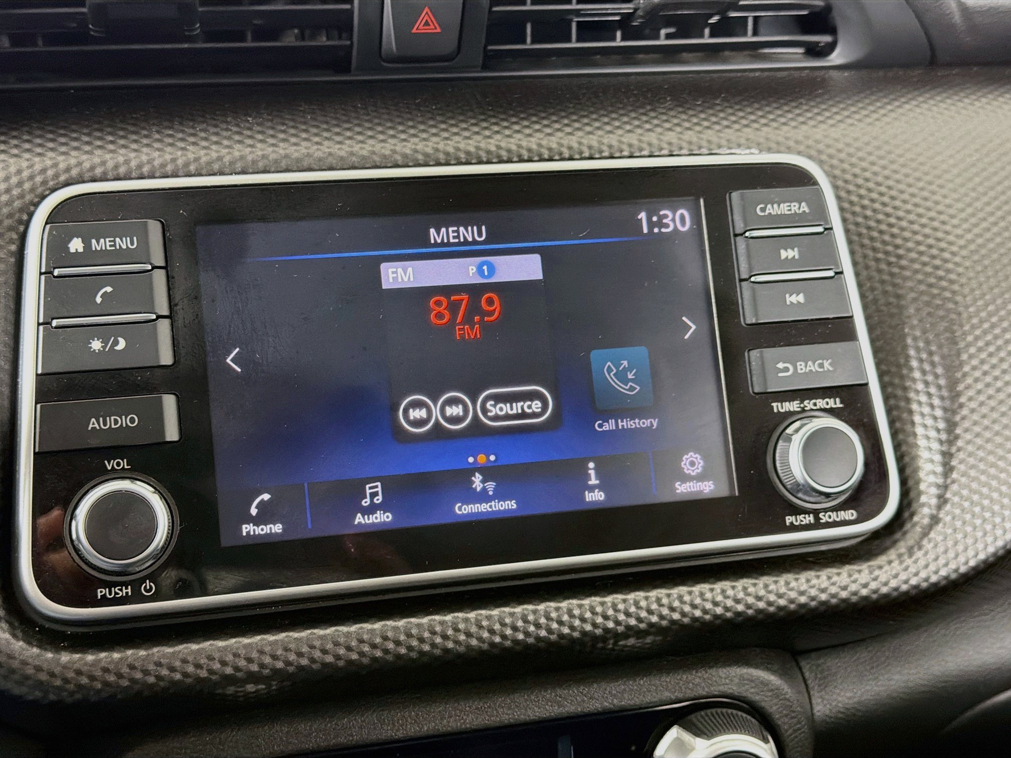 Used 2020 Nissan Kicks SV FWD image 19