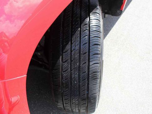 Used 2018 Chevrolet Colorado LT image 31