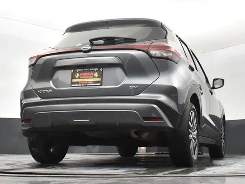 Used 2023 Nissan Kicks SV image 13