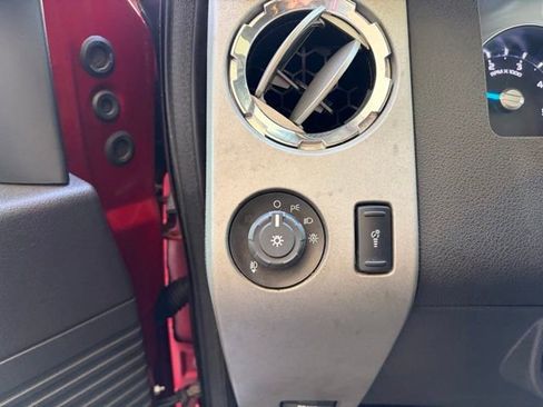 Used 2016 Ford F350 Lariat w/ Chrome Package image 20