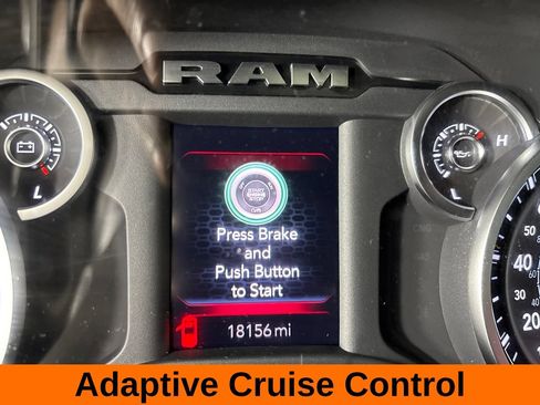 Used 2025 RAM 2500 Big Horn AWD/4WD image 15