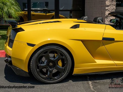 Used 2006 Lamborghini Gallardo Spyder AWD/4WD image 38