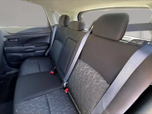 Used 2022 Mitsubishi Outlander Sport LE FWD image 21