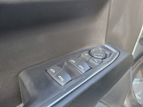 Used 2024 GMC Sierra 1500 SLT AWD/4WD image 24