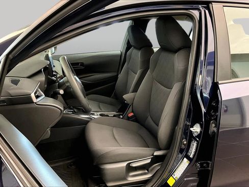 Used 2022 Toyota Corolla LE FWD image 8