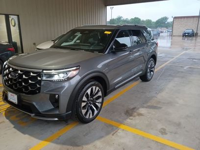 Used 2025 Ford Explorer Platinum w/ LUX Leather Package