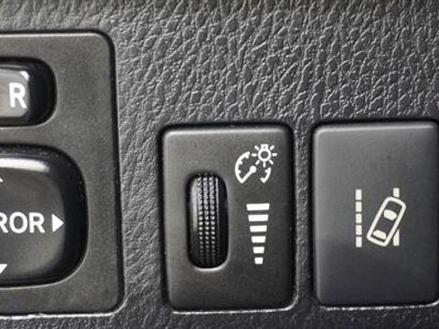 Used 2017 Toyota RAV4 SE AWD/4WD image 20