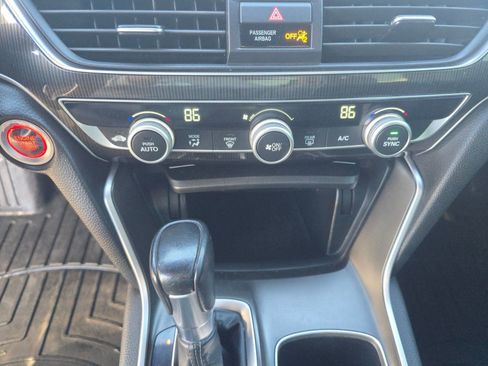 Used 2022 Honda Accord Sport image 15