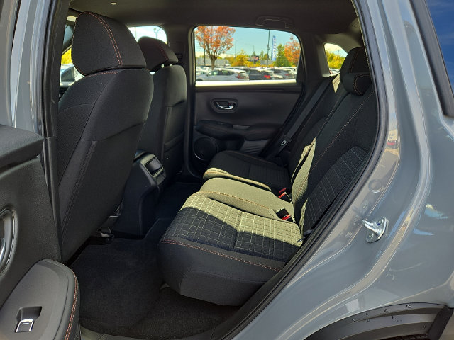 Used 2025 Honda HR-V Sport image 10
