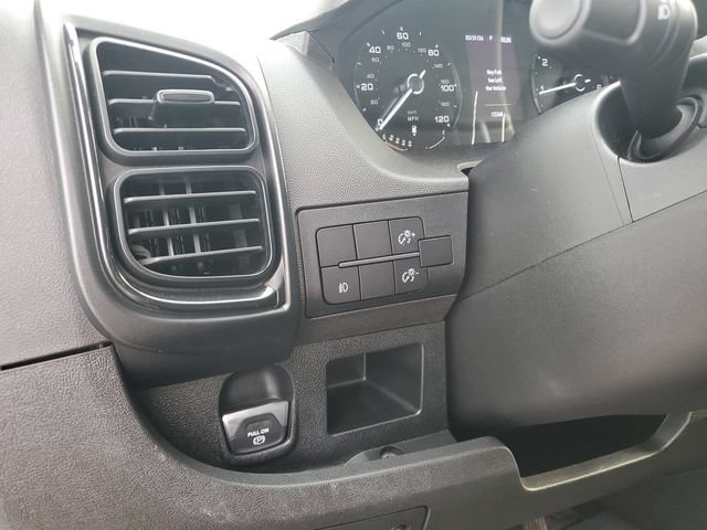 Used 2025 RAM ProMaster 2500 w/ Convenience Group FWD image 16