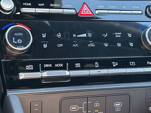 New 2026 Hyundai Santa Fe Calligraphy image 36