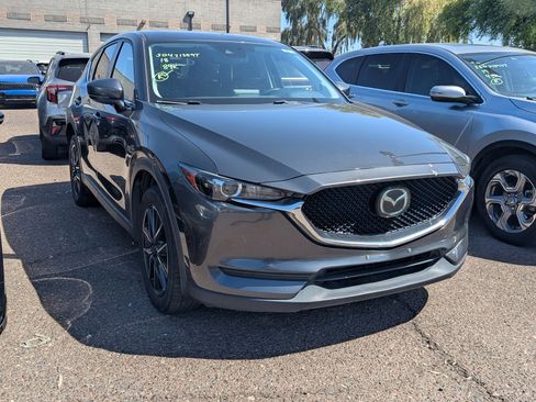 Used 2018 MAZDA CX-5 Touring w/ Preferred Equipment Package image 2