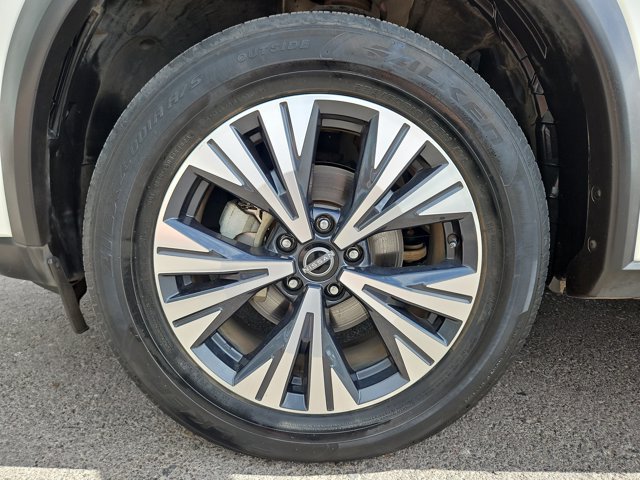 Used 2023 Nissan Rogue SV FWD image 23