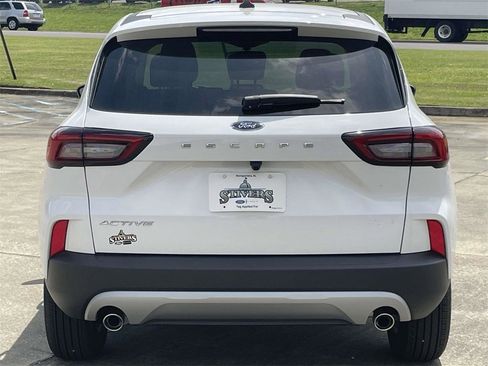 New 2025 Ford Escape Active w/ Cold Weather Package image 4