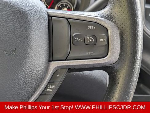 Used 2024 RAM 2500 Tradesman w/ Chrome Appearance Group AWD/4WD image 23