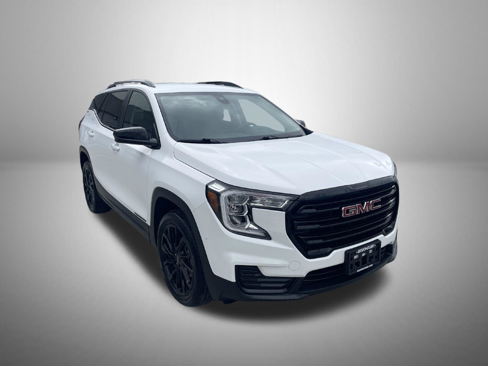 Used 2024 GMC Terrain SLE w/ Driver Convenience Package AWD/4WD image 5