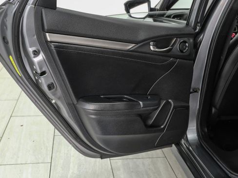 Used 2018 Honda Civic EX-L image 36