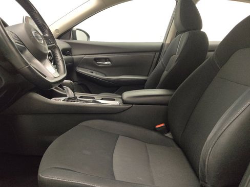 Used 2022 Nissan Sentra SV FWD image 17