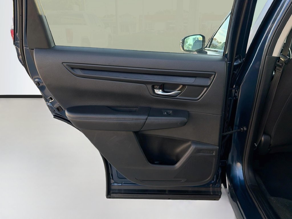 Certified 2023 Honda CR-V LX image 25