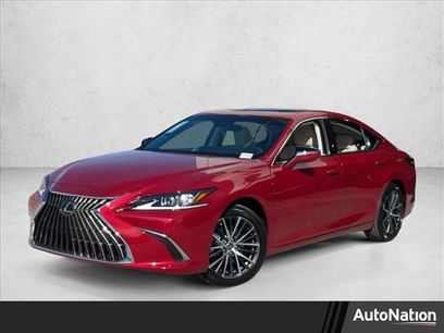 New 2025 Lexus ES 350 w/ Premium Package