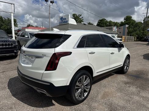 Used 2021 Cadillac XT5 Premium Luxury FWD image 8