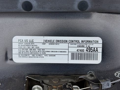 Used 2016 Jeep Cherokee Limited w/ Luxury Group image 20