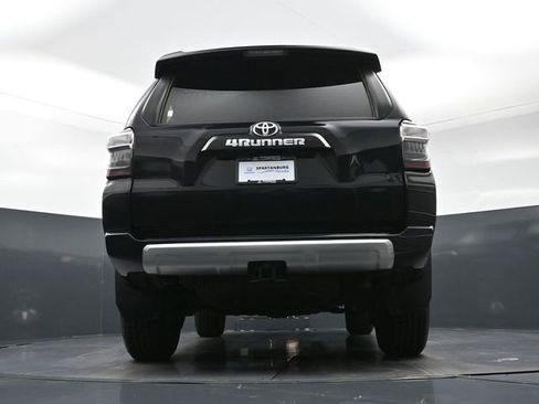 Used 2024 Toyota 4Runner TRD Off-Road Premium image 36