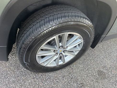 Used 2022 Chevrolet Traverse LT w/ LPO, Floor Liner Package image 15