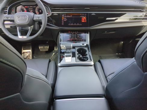 New 2026 Audi SQ7 Premium Plus image 15