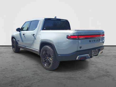 Used 2024 Rivian R1T Adventure AWD/4WD image 3