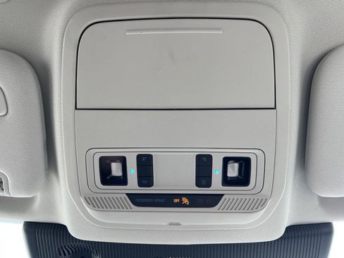 New 2025 Ford Explorer Active w/ Active Comfort Package image 36