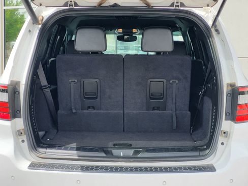 Used 2022 Dodge Durango R/T w/ Blacktop Package AWD/4WD image 30