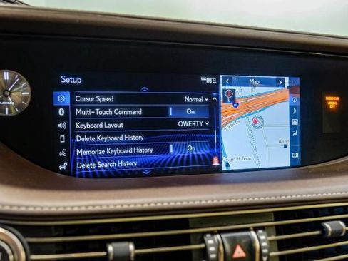 Used 2018 Lexus LS 500 w/ Accessory Package (Z1) RWD image 44