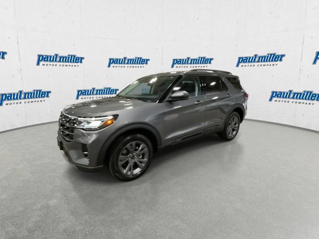 Used 2026 Ford Explorer Active w/ Active Comfort Package AWD/4WD image 5