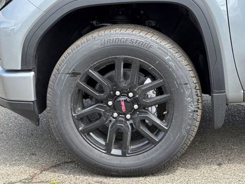 New 2026 GMC Sierra 1500 Elevation w/ Elevation Premium Package AWD/4WD image 32
