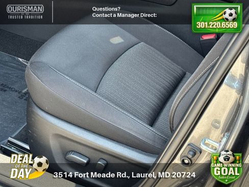 Used 2025 Nissan Altima 2.5 SV FWD image 8