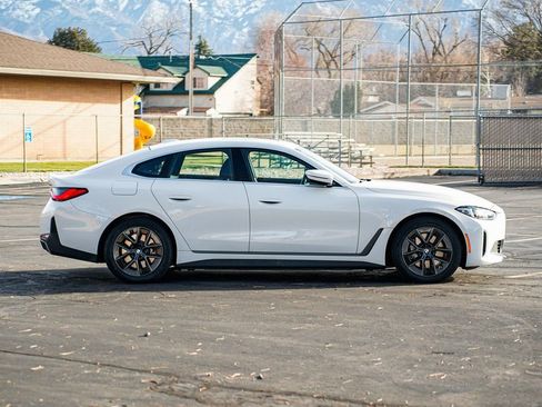 Used 2025 BMW i4 xDrive40i image 4