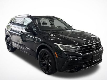 Used 2024 Volkswagen Tiguan SE R-Line