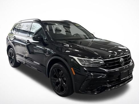 Used 2024 Volkswagen Tiguan SE R-Line AWD/4WD image 1