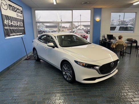 New 2026 MAZDA MAZDA3 2.5 S Sedan w/ Preferred Pkg image 2