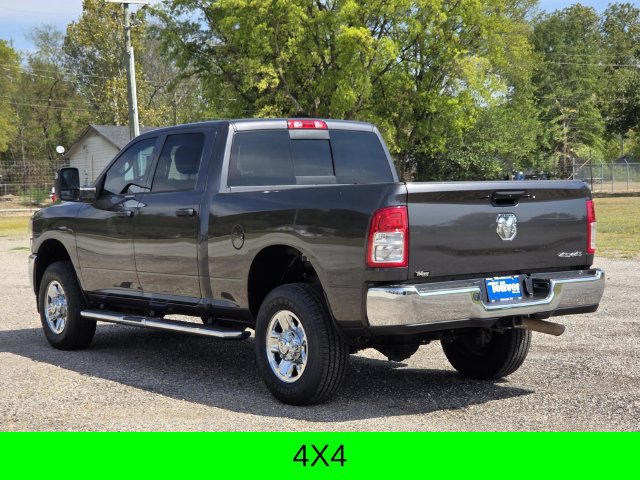 Used 2024 RAM 2500 Tradesman w/ Chrome Appearance Group AWD/4WD image 5