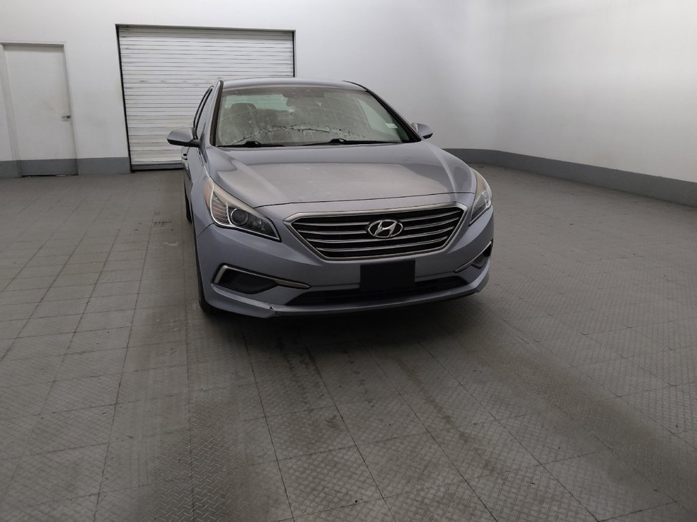 Used 2017 Hyundai Sonata SE FWD image 14