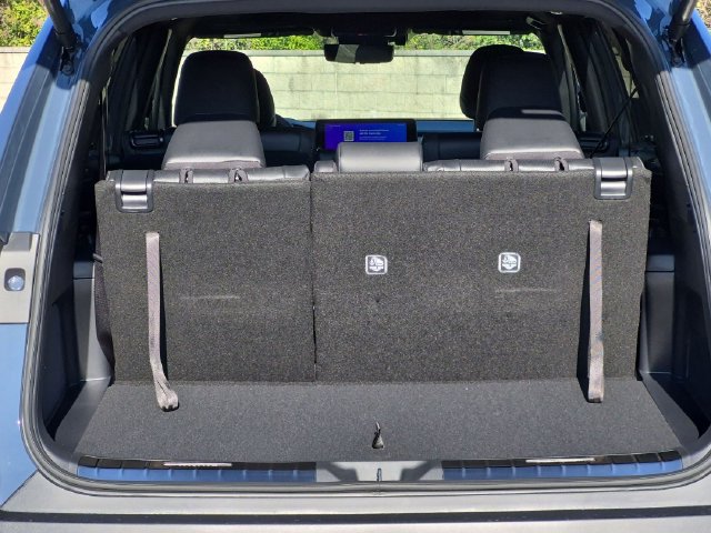Certified 2026 Toyota Grand Highlander AWD Hybrid image 30